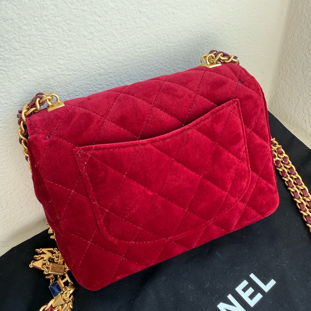 Chanel Burgundy Quilted Velvet Flap Bag - Picture 5 of 16